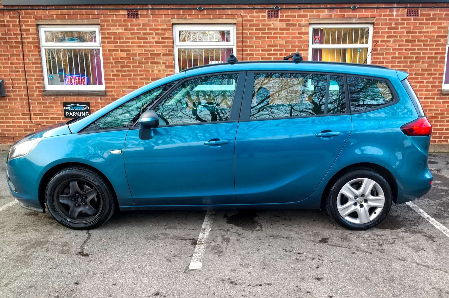 Used Vauxhall Zafira Tourer 2013 for sale - 77393363: Photo 89