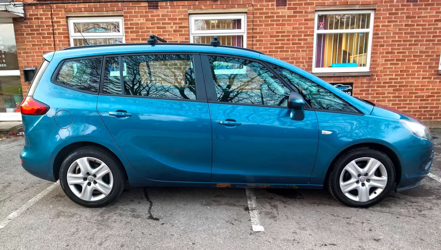 Used Vauxhall Zafira Tourer 2013 for sale - 77393363: Photo 97