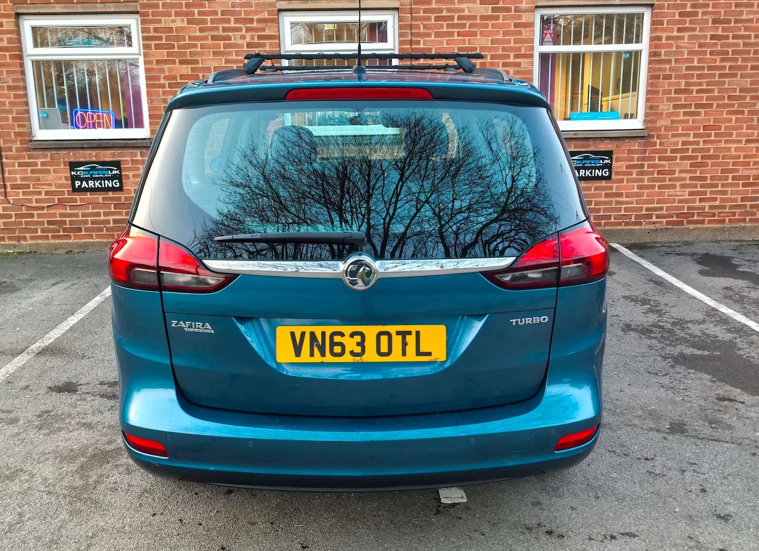 Used Vauxhall Zafira Tourer 2013 for sale - 77393363: Photo 99