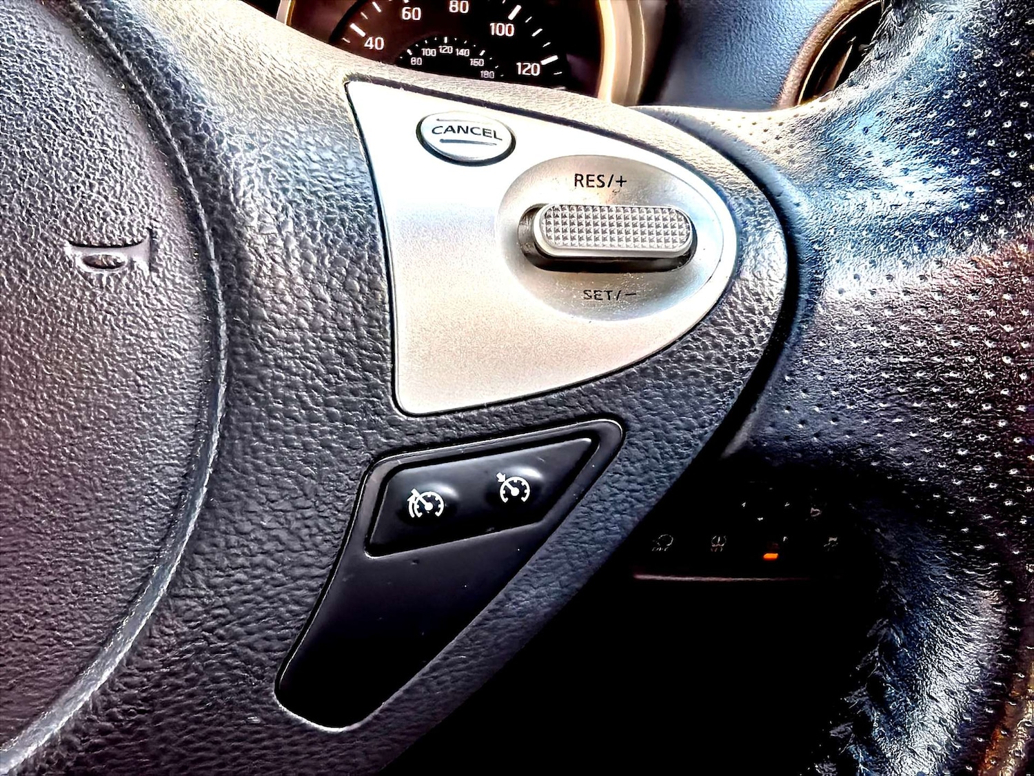 Used Nissan Juke 2016 for sale - 76940179: Photo 21