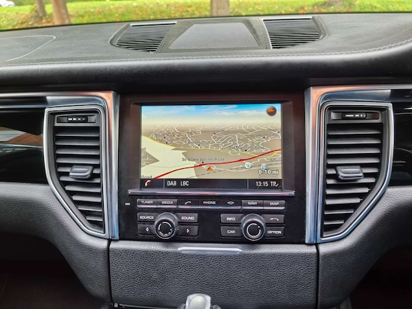 Used Porsche Macan 2015 for sale - 76210013: Photo 14