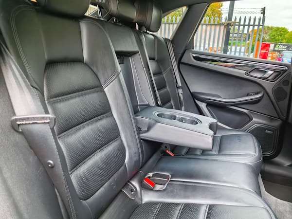 Used Porsche Macan 2015 for sale - 76210013: Photo 23