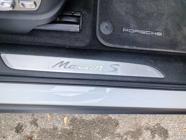 Used Porsche Macan 2015 for sale - 76210013: Photo 86