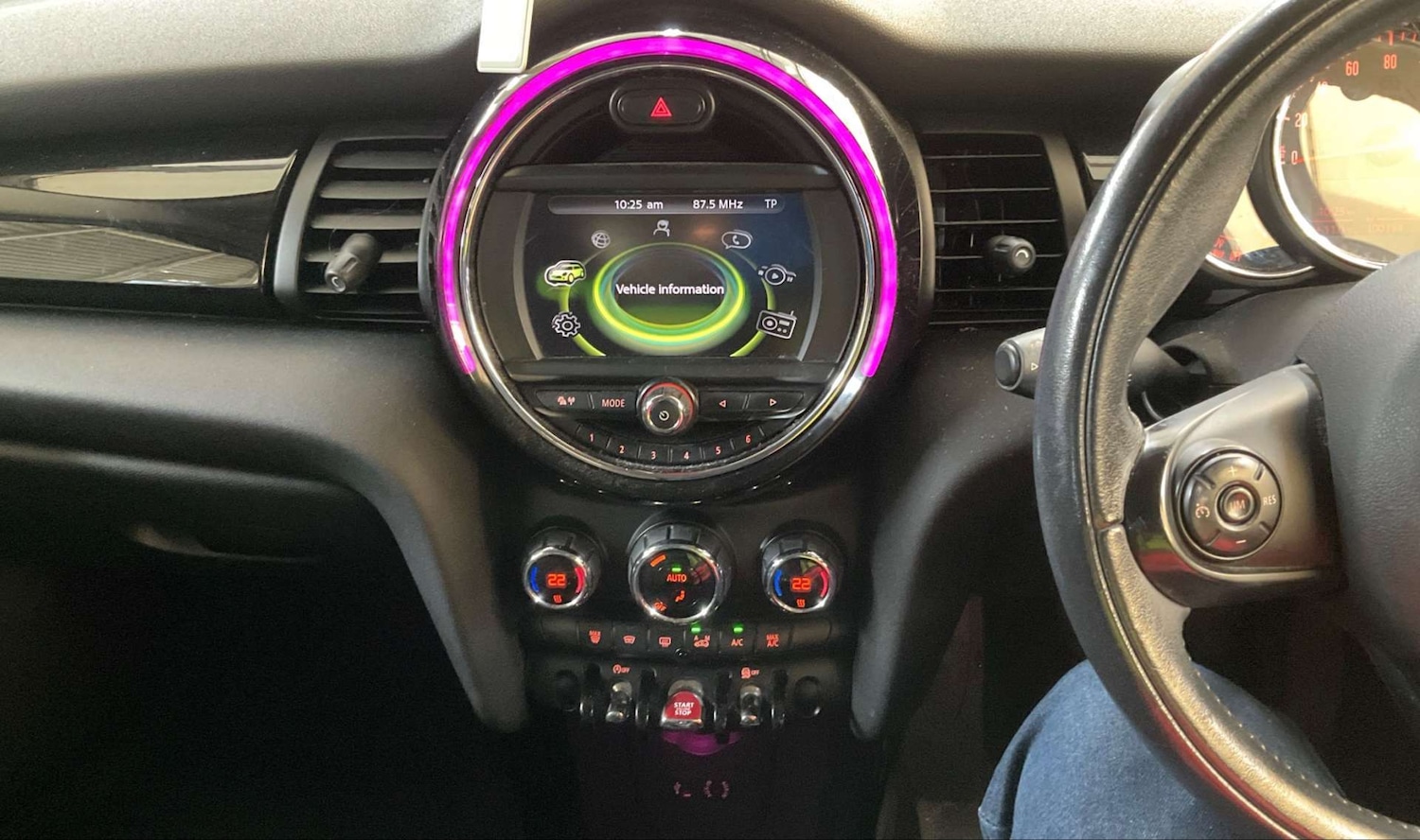 Used MINI Hatch 2015 for sale - 76949869: Photo 10