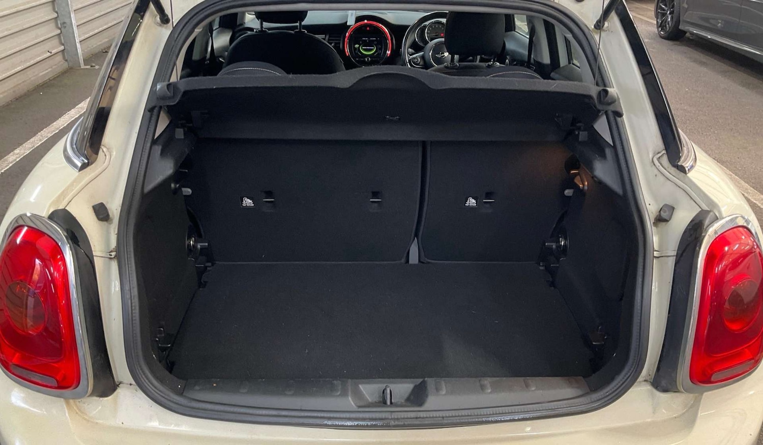 Used MINI Hatch 2015 for sale - 76949869: Photo 11