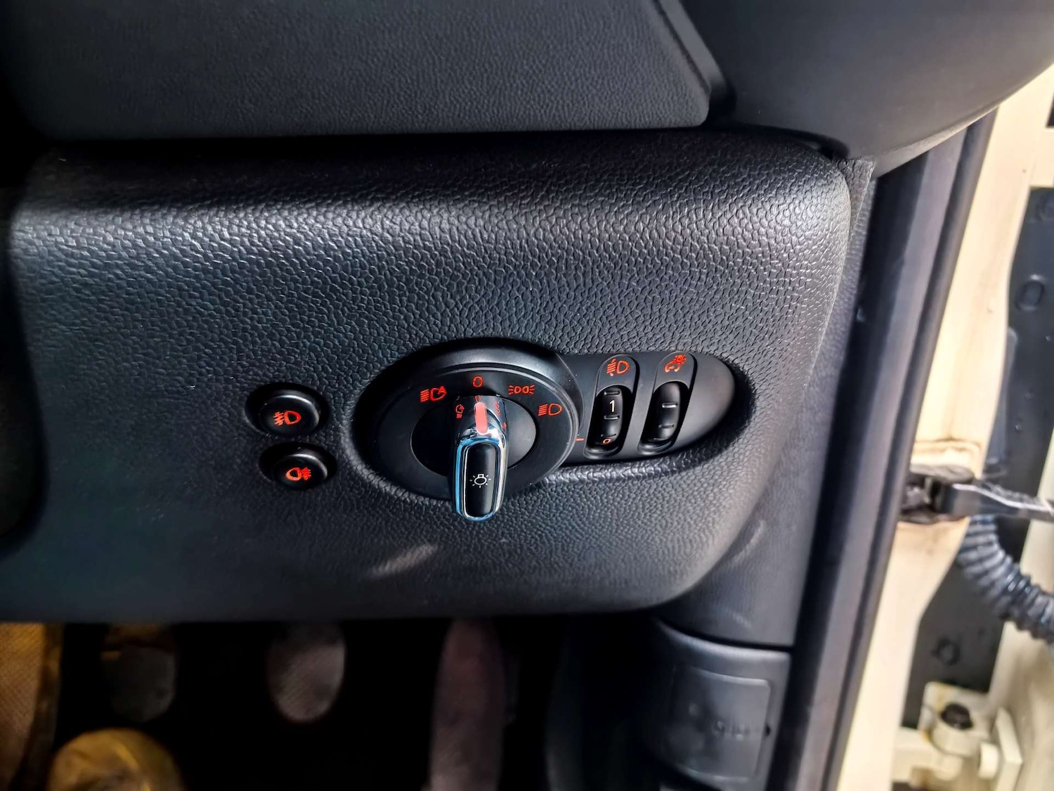 Used MINI Hatch 2015 for sale - 76949869: Photo 22