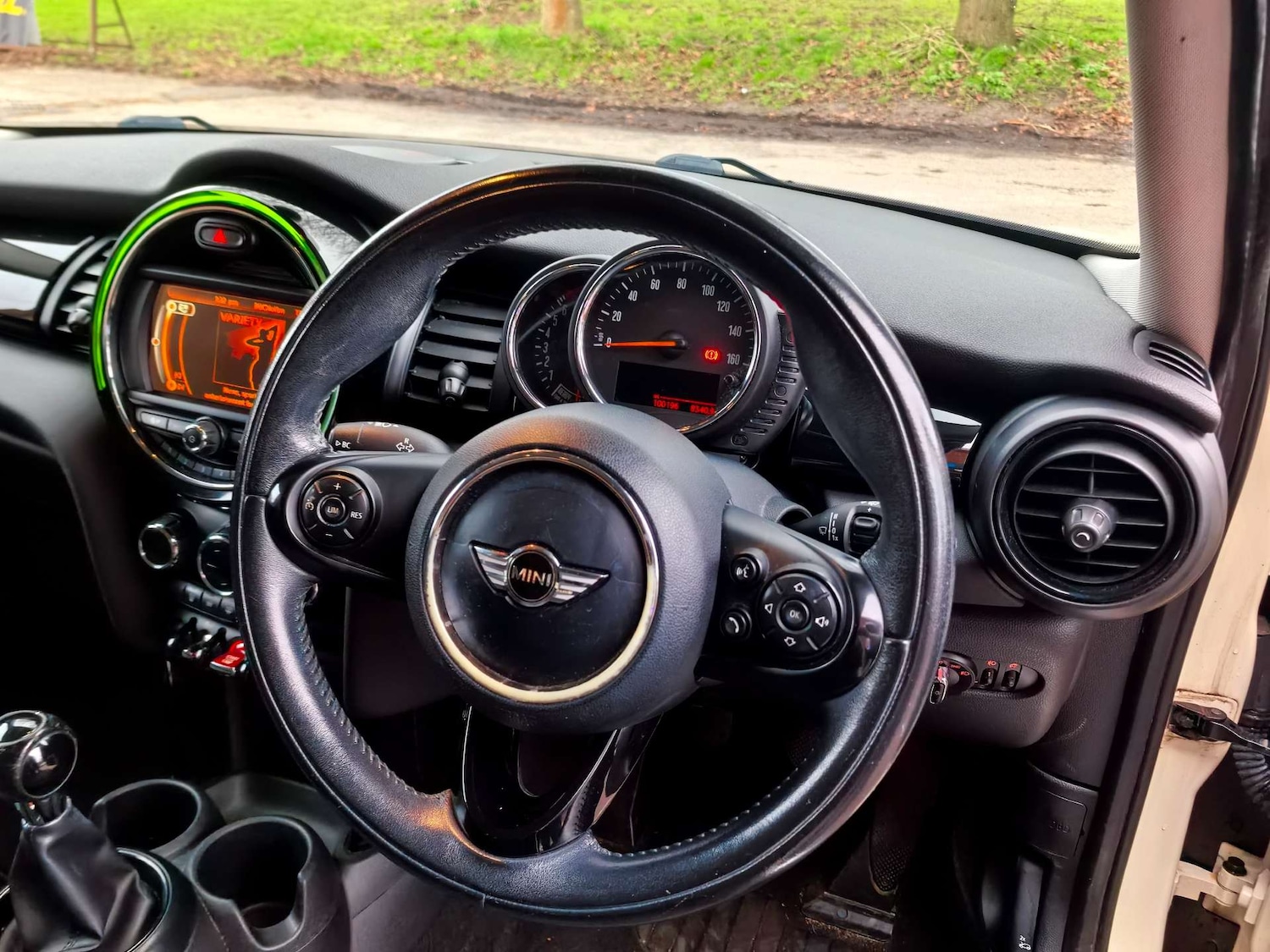 Used MINI Hatch 2015 for sale - 76949869: Photo 23