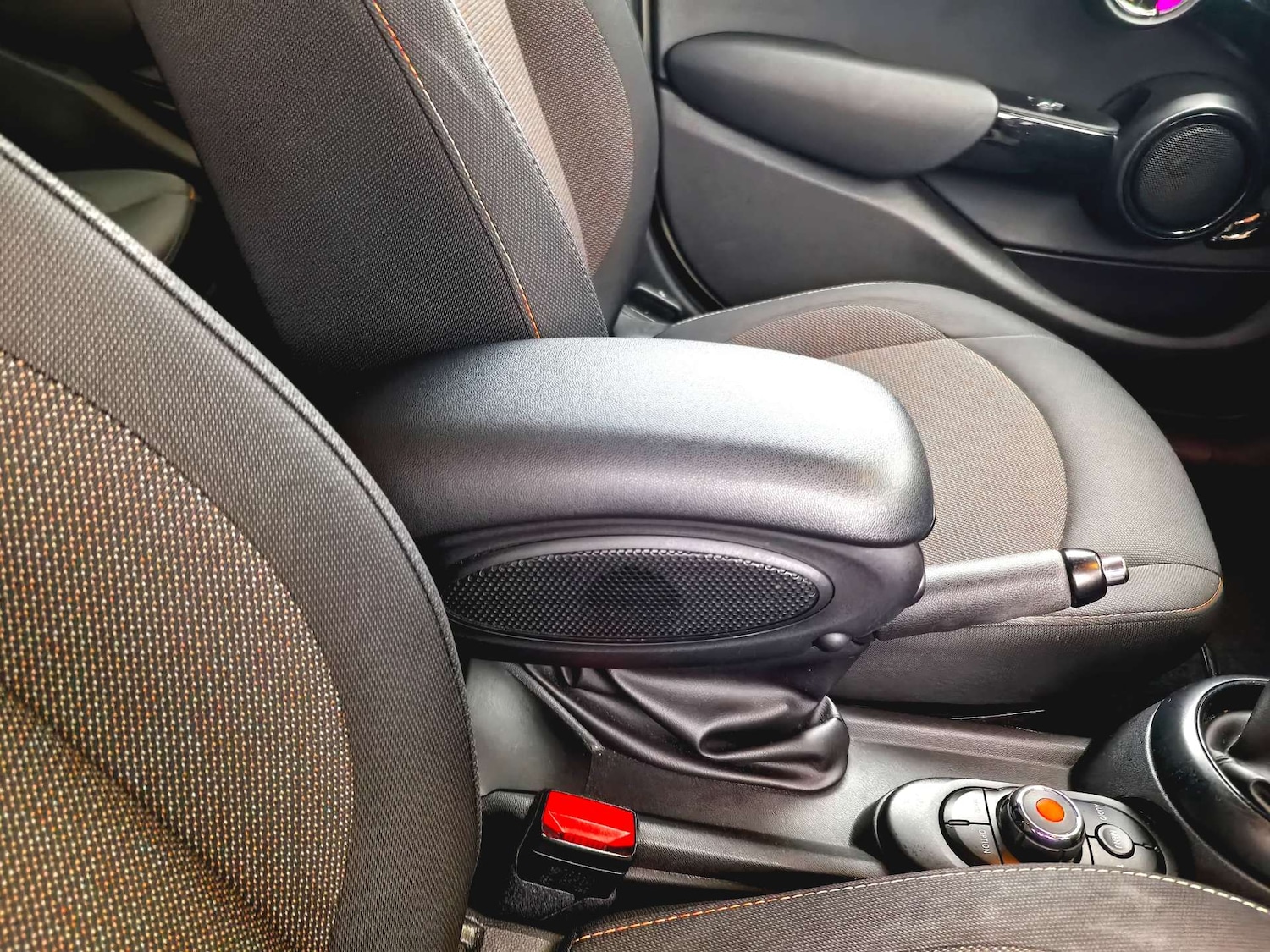 Used MINI Hatch 2015 for sale - 76949869: Photo 26