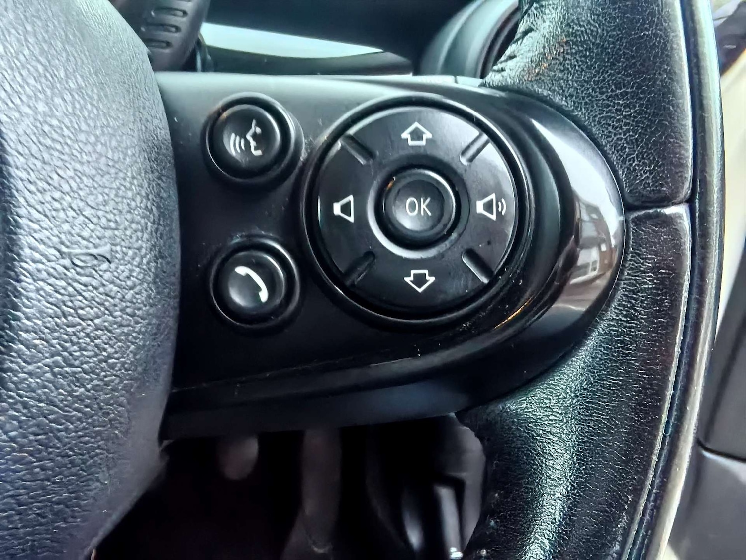 Used MINI Hatch 2015 for sale - 76949869: Photo 27