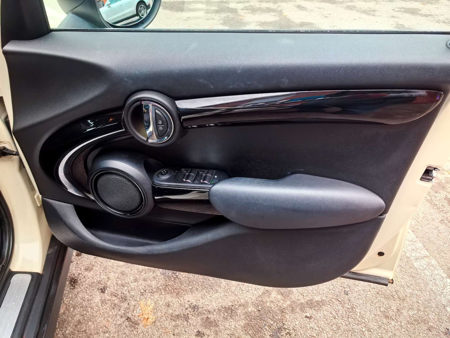 Used MINI Hatch 2015 for sale - 76949869: Photo 60