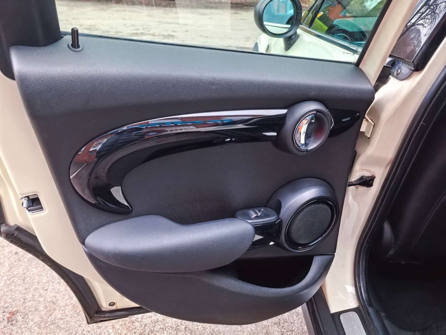 Used MINI Hatch 2015 for sale - 76949869: Photo 69