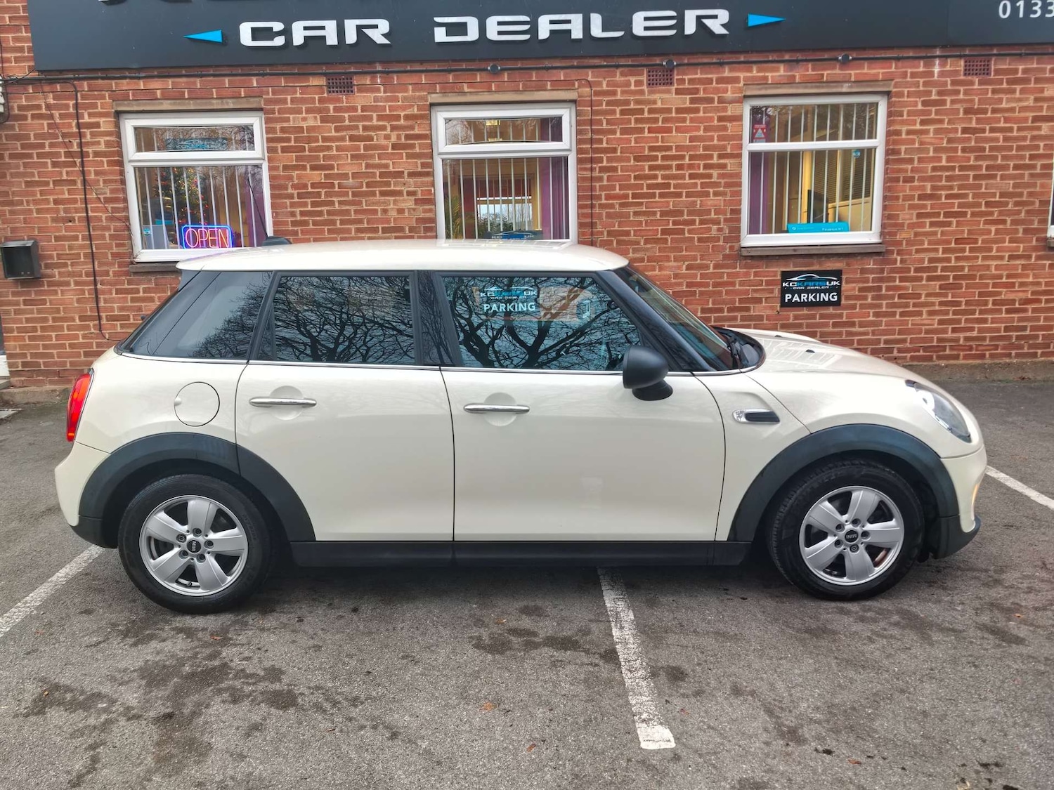 Used MINI Hatch 2015 for sale - 76949869: Photo 92