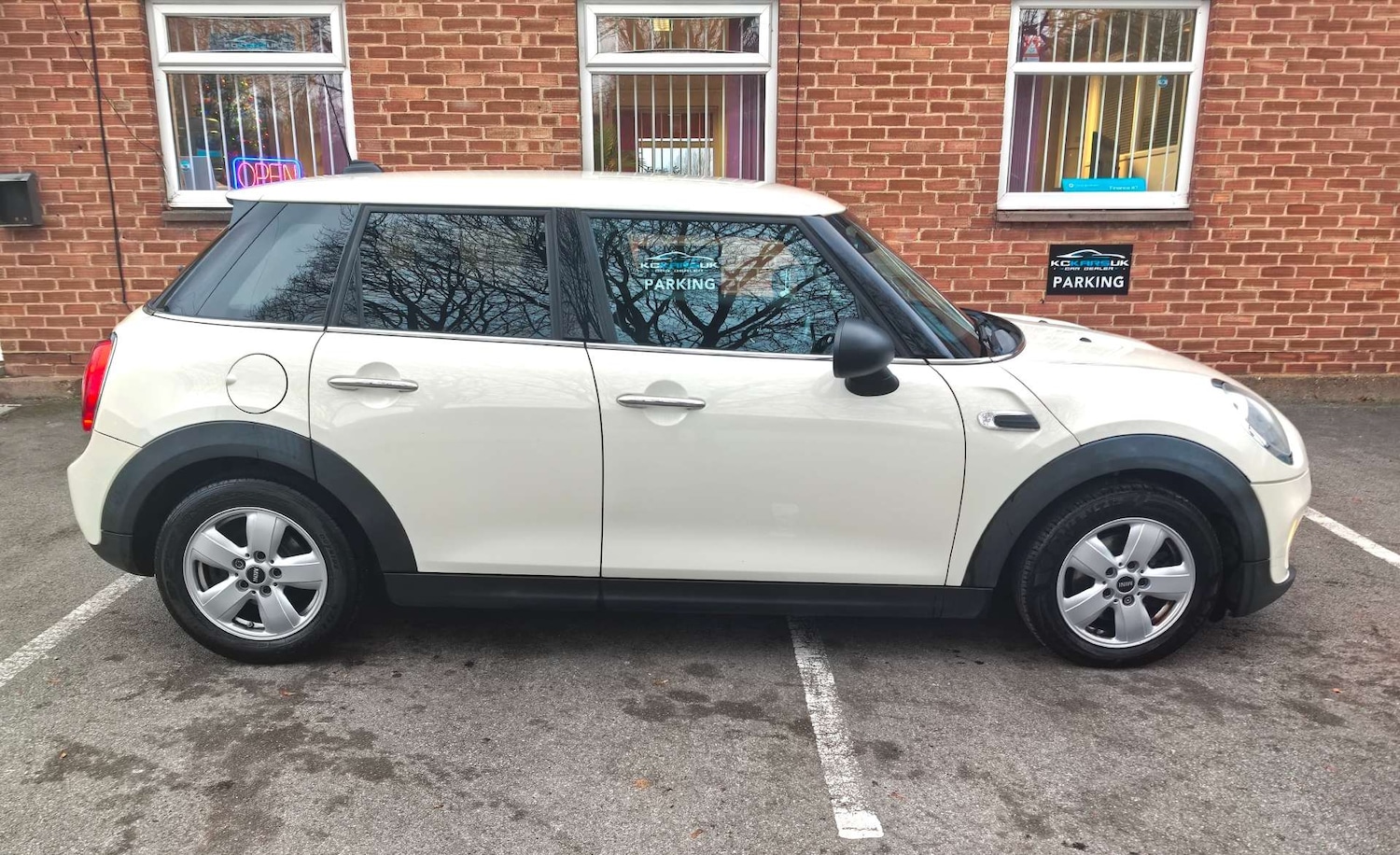 Used MINI Hatch 2015 for sale - 76949869: Photo 98