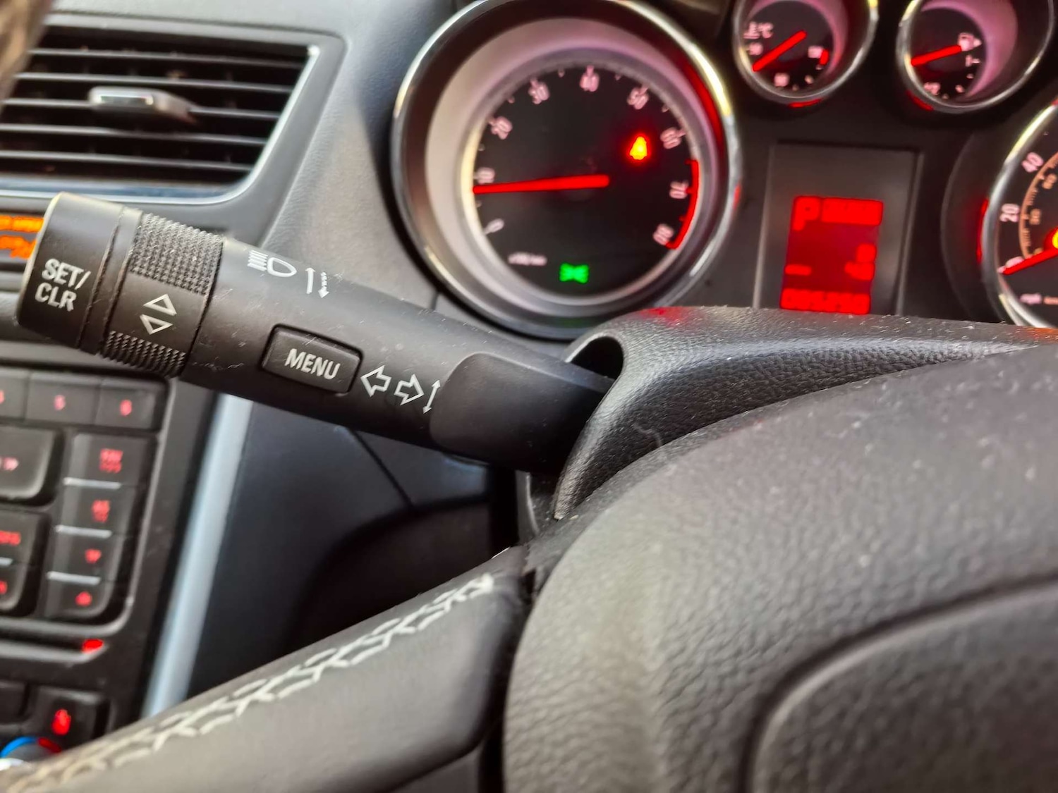 Used Vauxhall Mokka 2015 for sale - 76720475: Photo 23