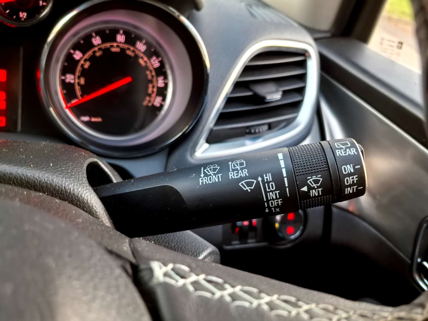 Used Vauxhall Mokka 2015 for sale - 76720475: Photo 41