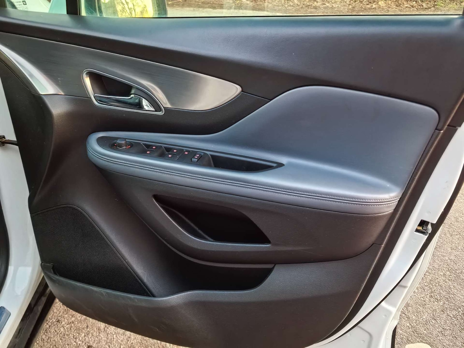 Used Vauxhall Mokka 2015 for sale - 76720475: Photo 68