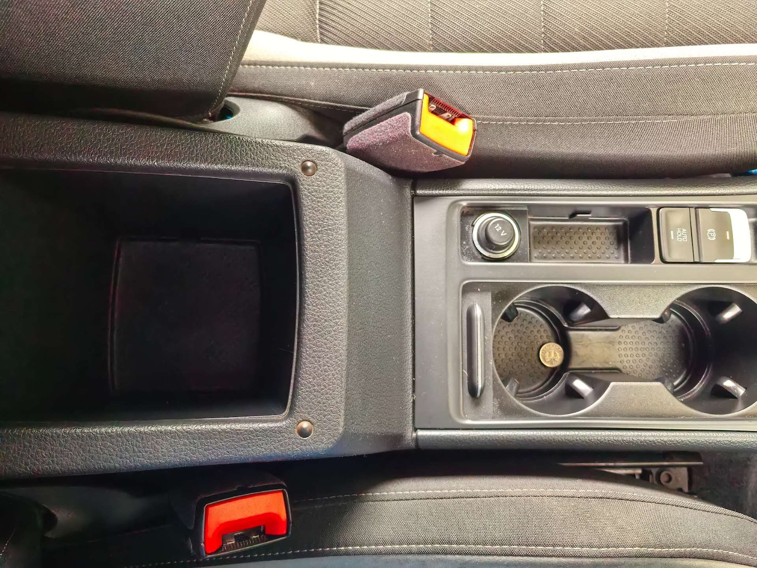 Used Volkswagen Golf 2016 for sale - 76602155: Photo 28