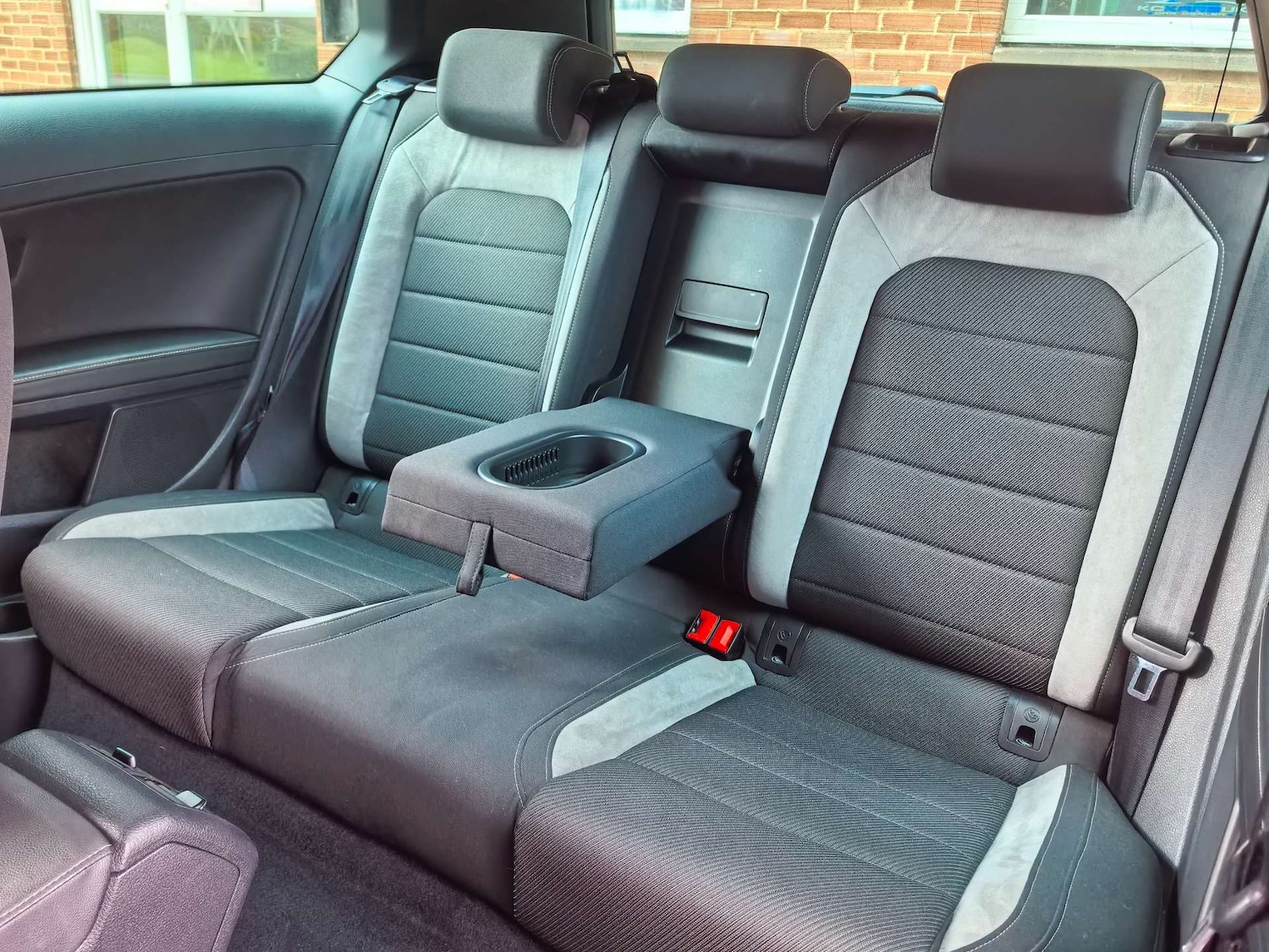 Used Volkswagen Golf 2016 for sale - 76602155: Photo 31