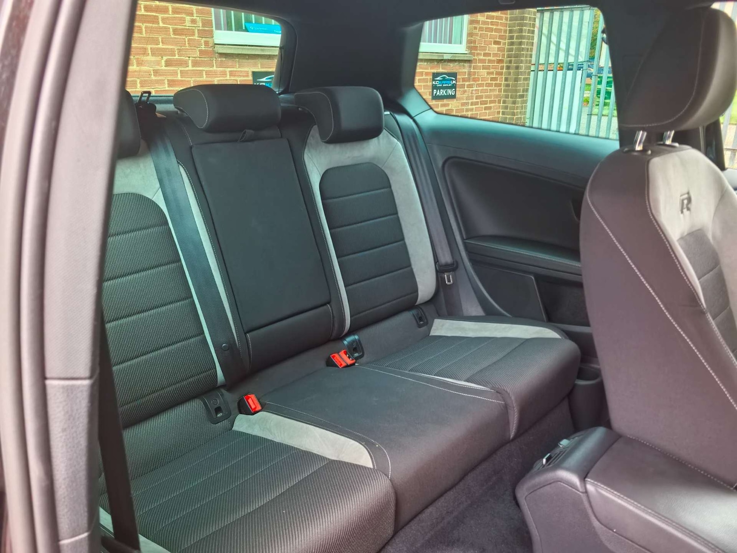 Used Volkswagen Golf 2016 for sale - 76602155: Photo 35