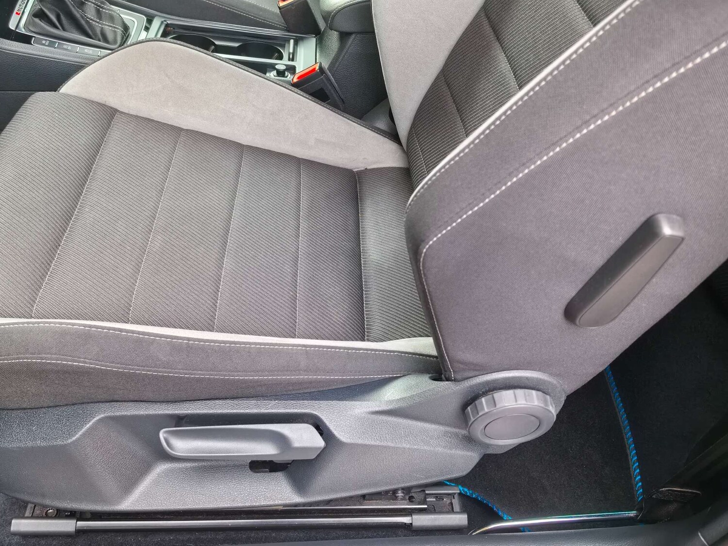 Used Volkswagen Golf 2016 for sale - 76602155: Photo 39