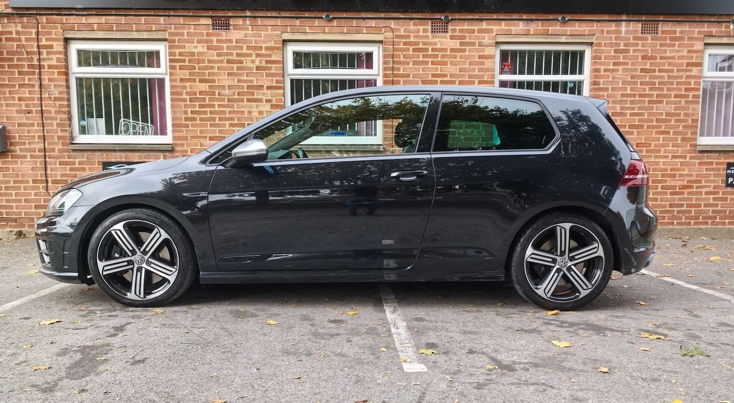 Used Volkswagen Golf 2016 for sale - 76602155: Photo 57