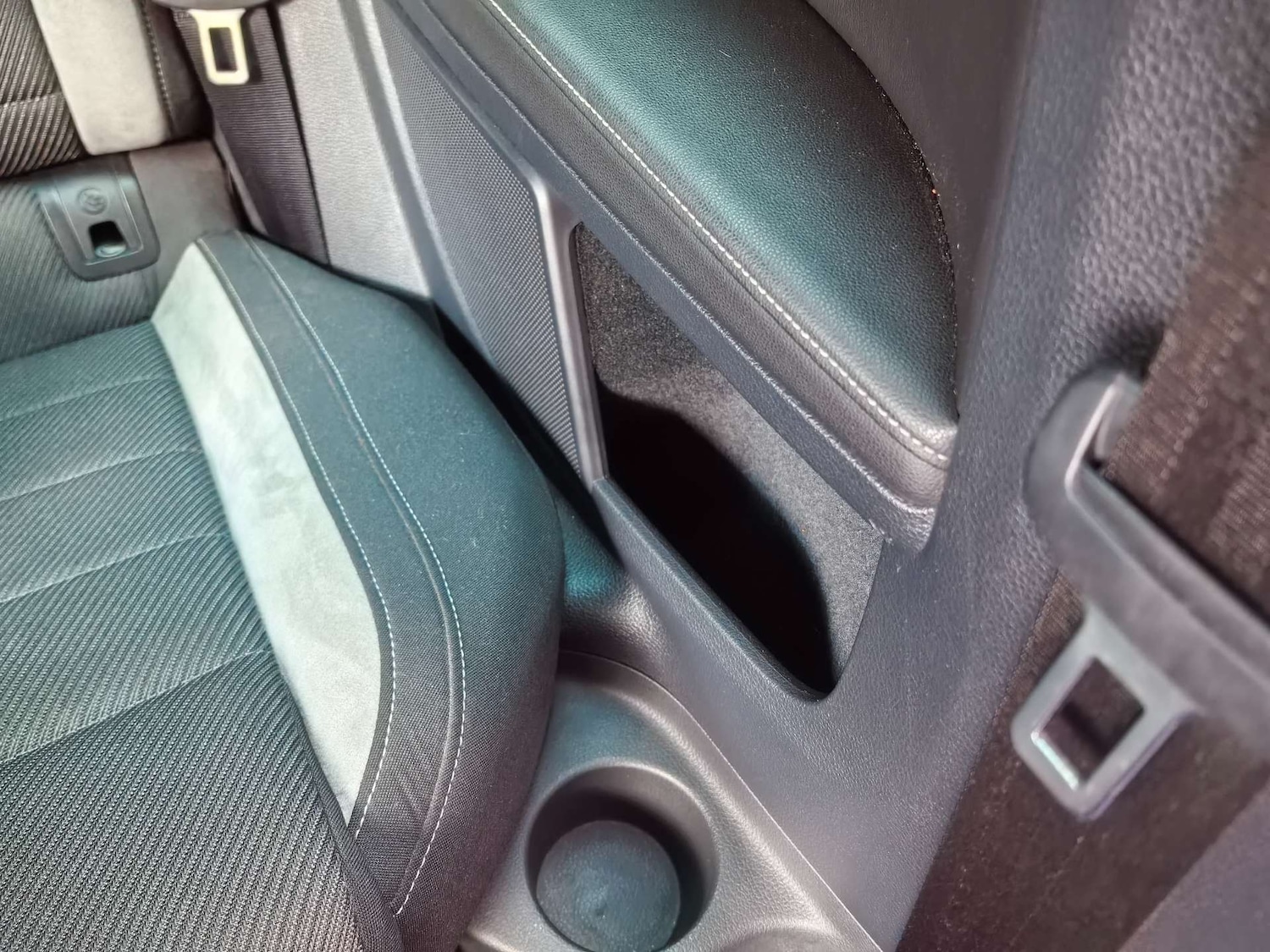 Used Volkswagen Golf 2016 for sale - 76602155: Photo 83