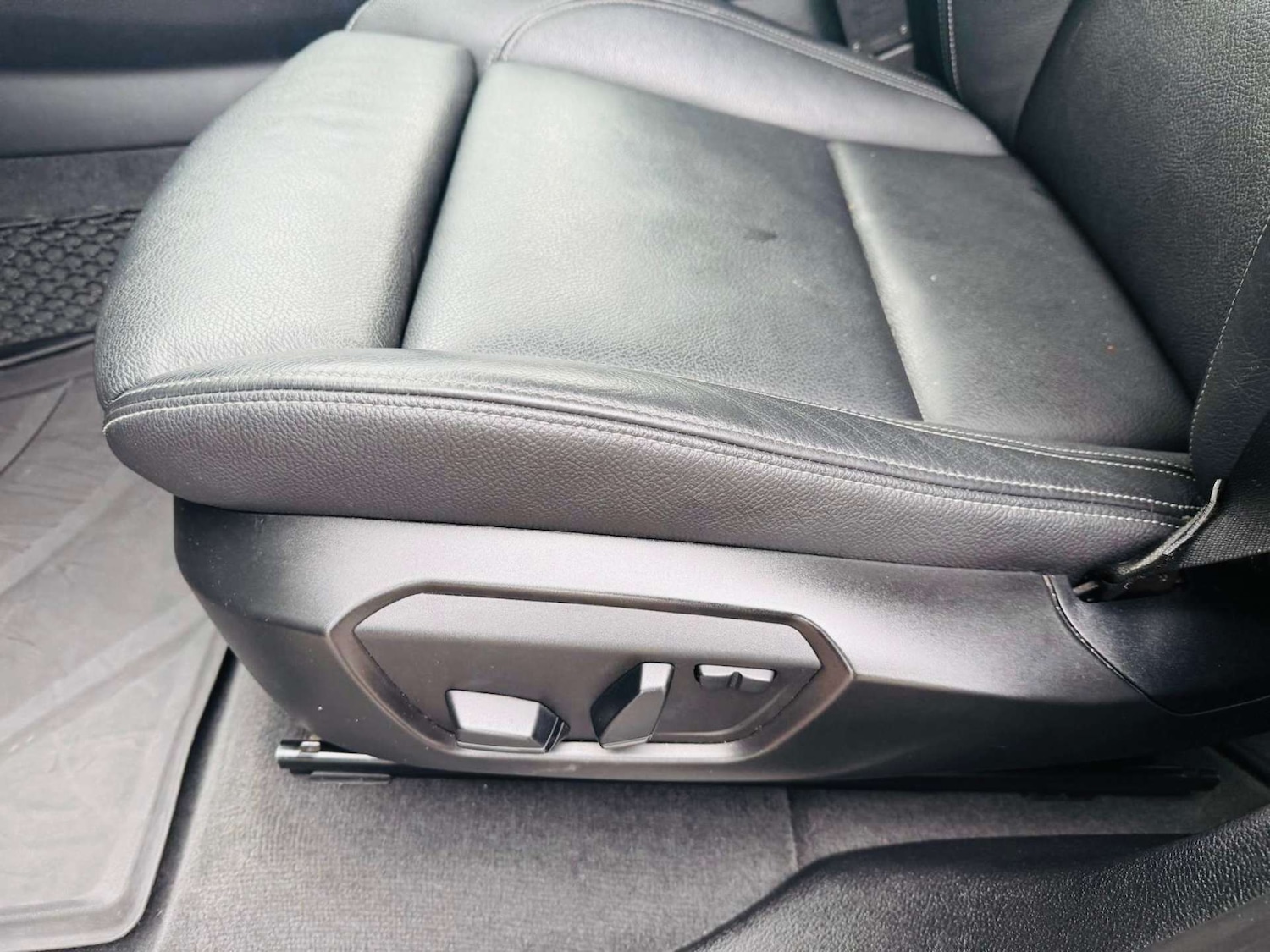 Used BMW X4 2016 for sale - 76073745: Photo 24