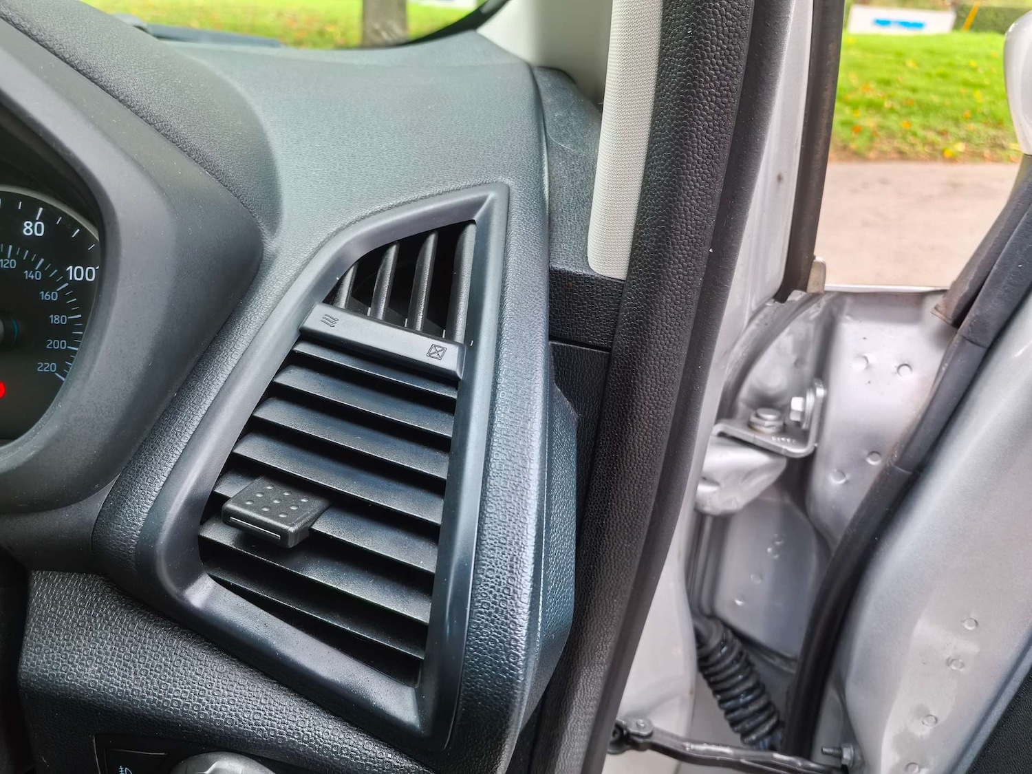 Used Ford Ecosport 2018 for sale - 76602179: Photo 49