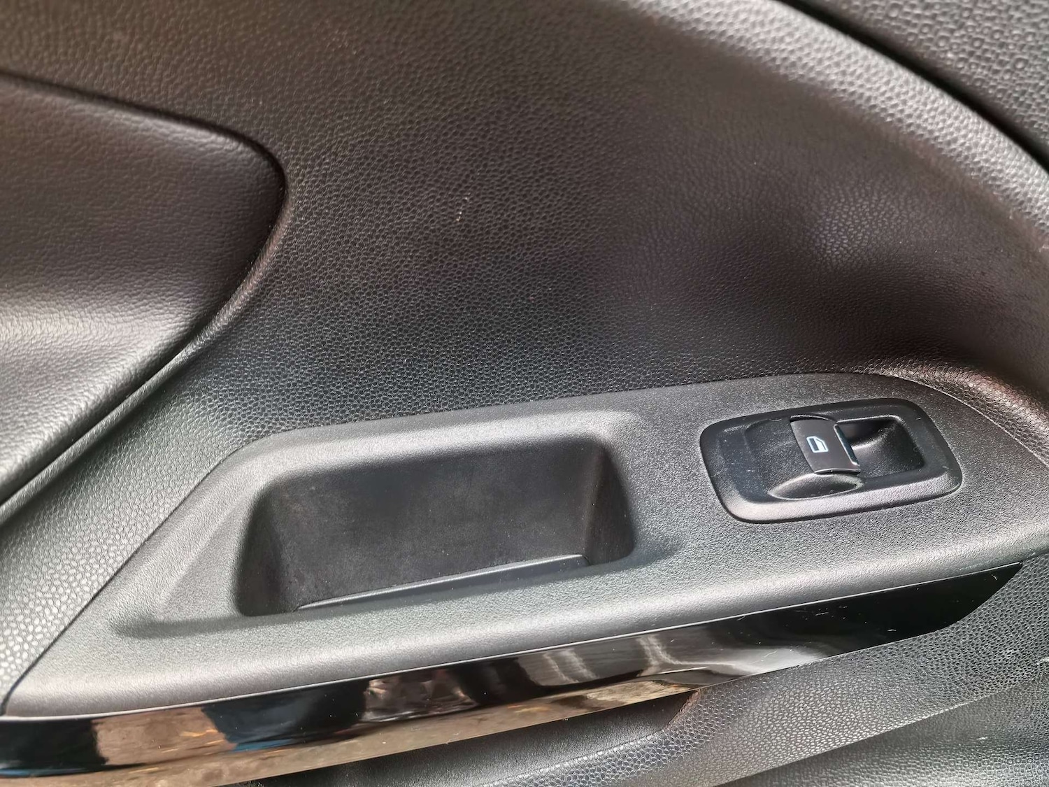 Used Ford Ecosport 2018 for sale - 76602179: Photo 75