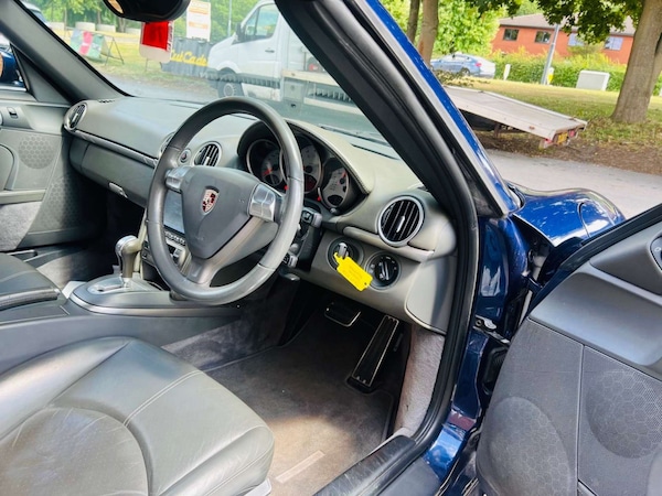 Used Porsche Boxster 2007 for sale - 74911542: Photo 32