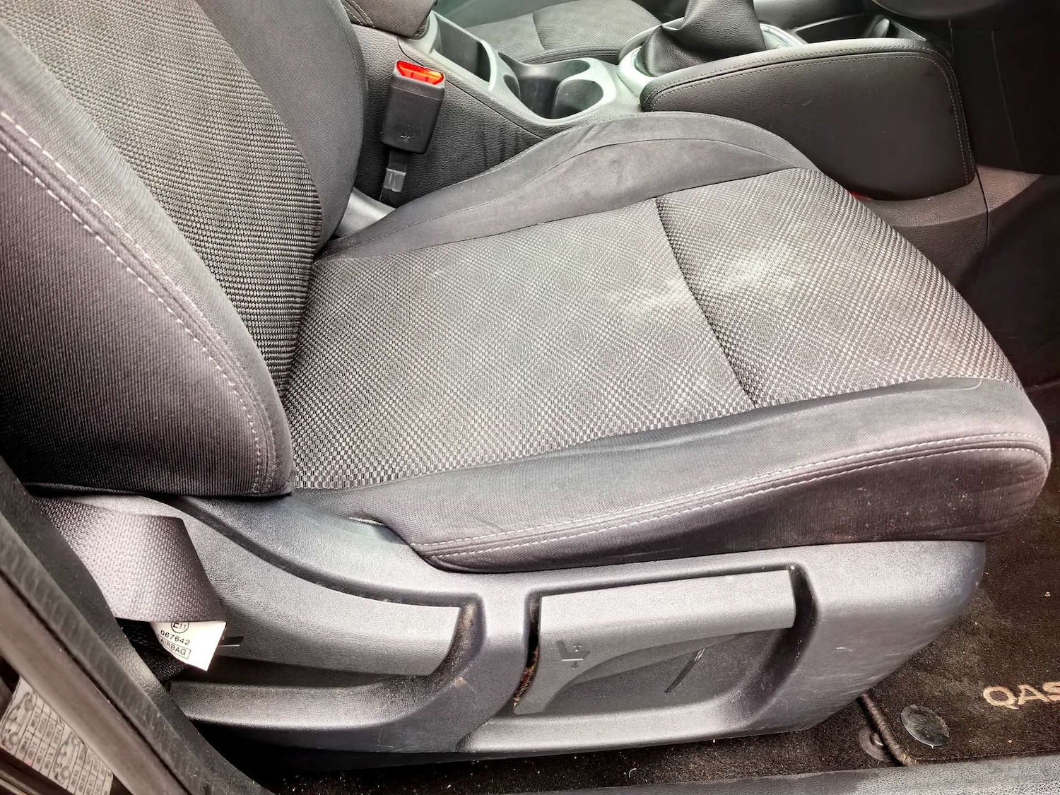 Used Nissan Qashqai 2016 for sale - 76855486: Photo 31