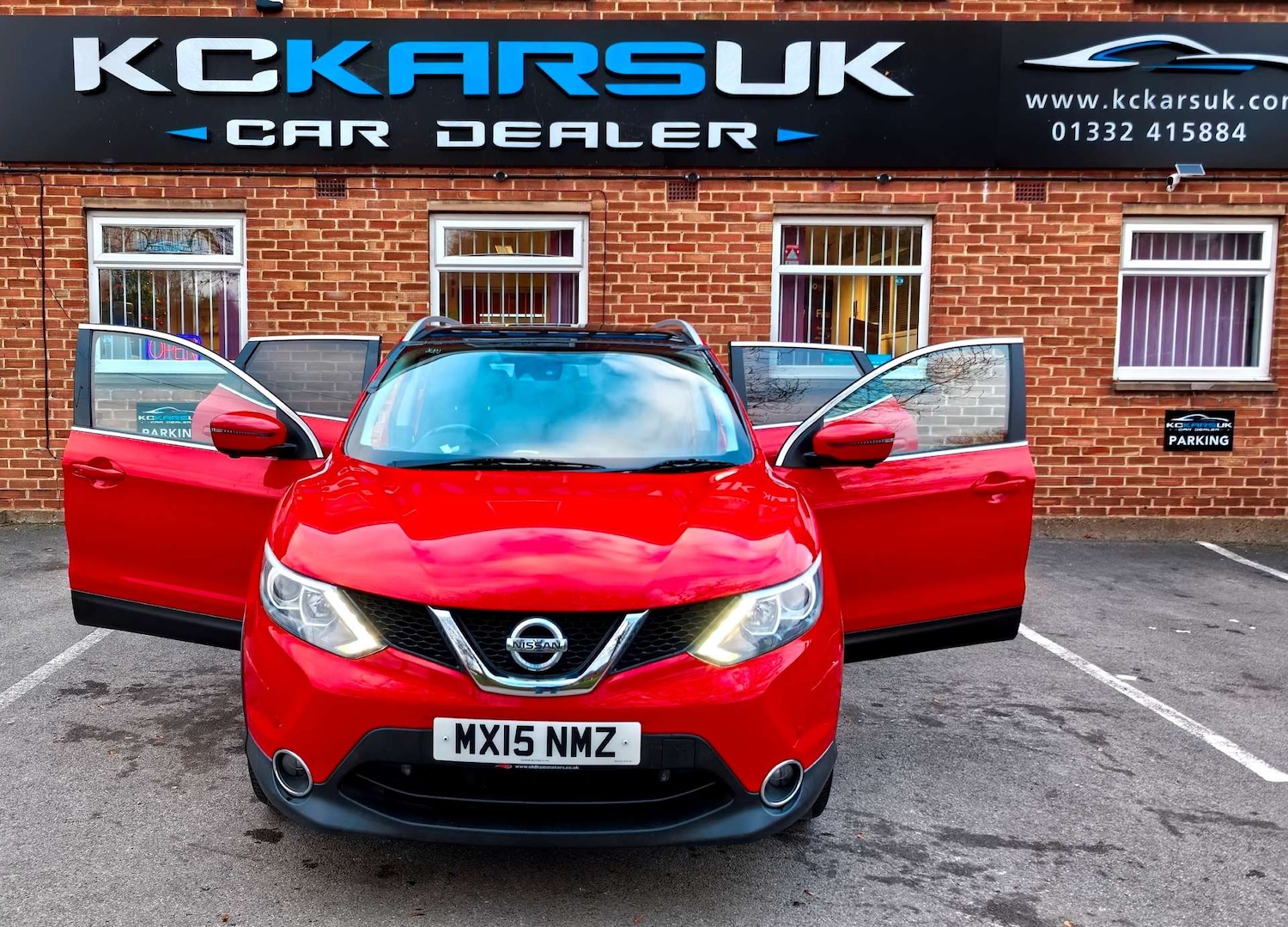 Used Nissan Qashqai 2015 for sale - 76941887: Photo 100