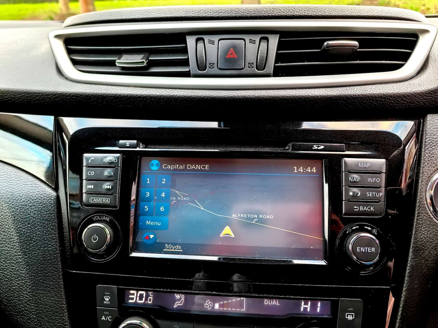 Used Nissan Qashqai 2015 for sale - 76941887: Photo 13