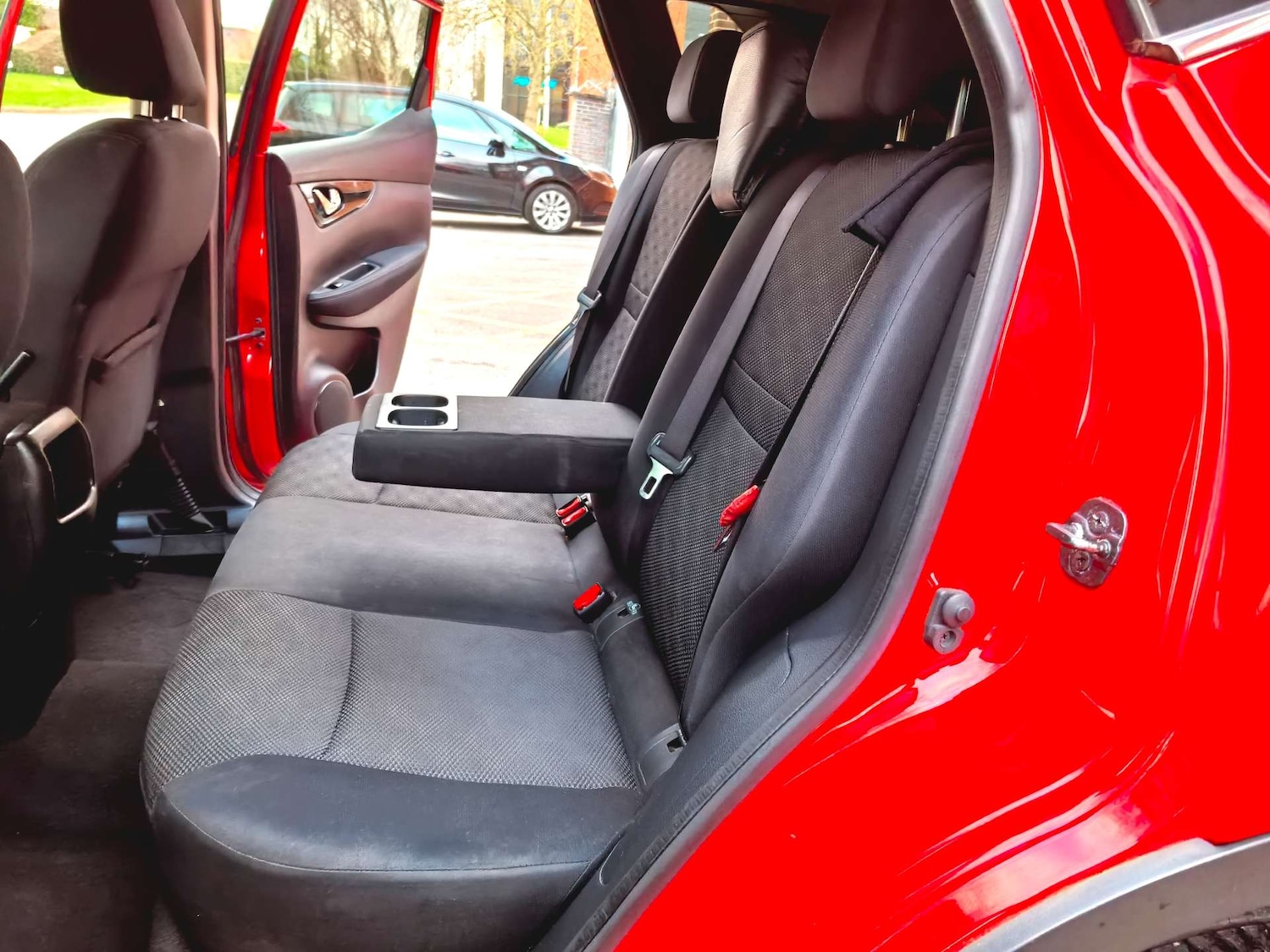 Used Nissan Qashqai 2015 for sale - 76941887: Photo 20