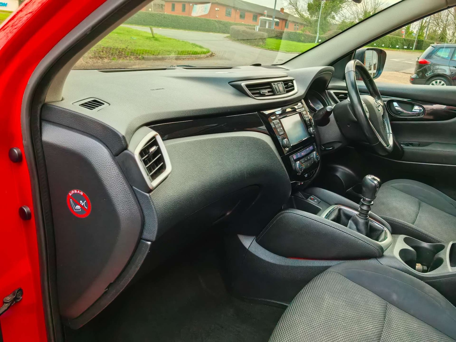 Used Nissan Qashqai 2015 for sale - 76941887: Photo 27