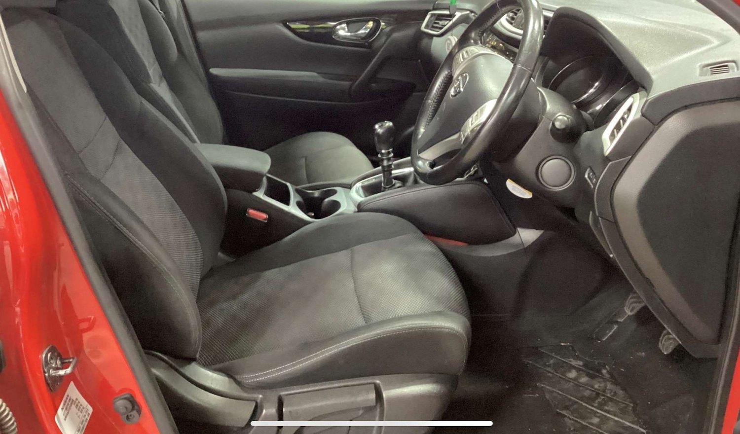 Used Nissan Qashqai 2015 for sale - 76941887: Photo 9