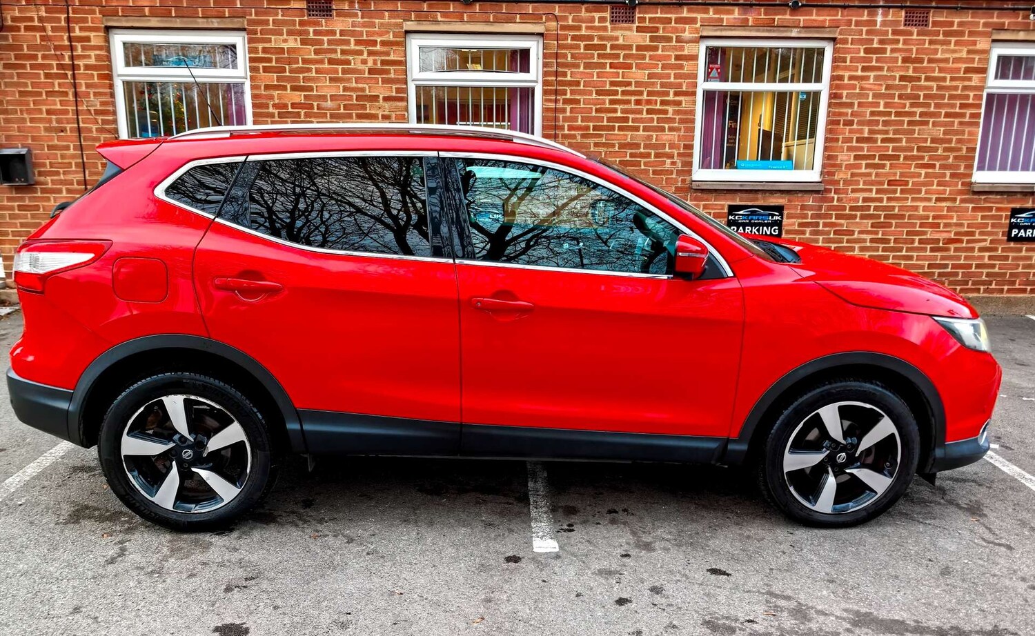 Used Nissan Qashqai 2015 for sale - 76941887: Photo 99