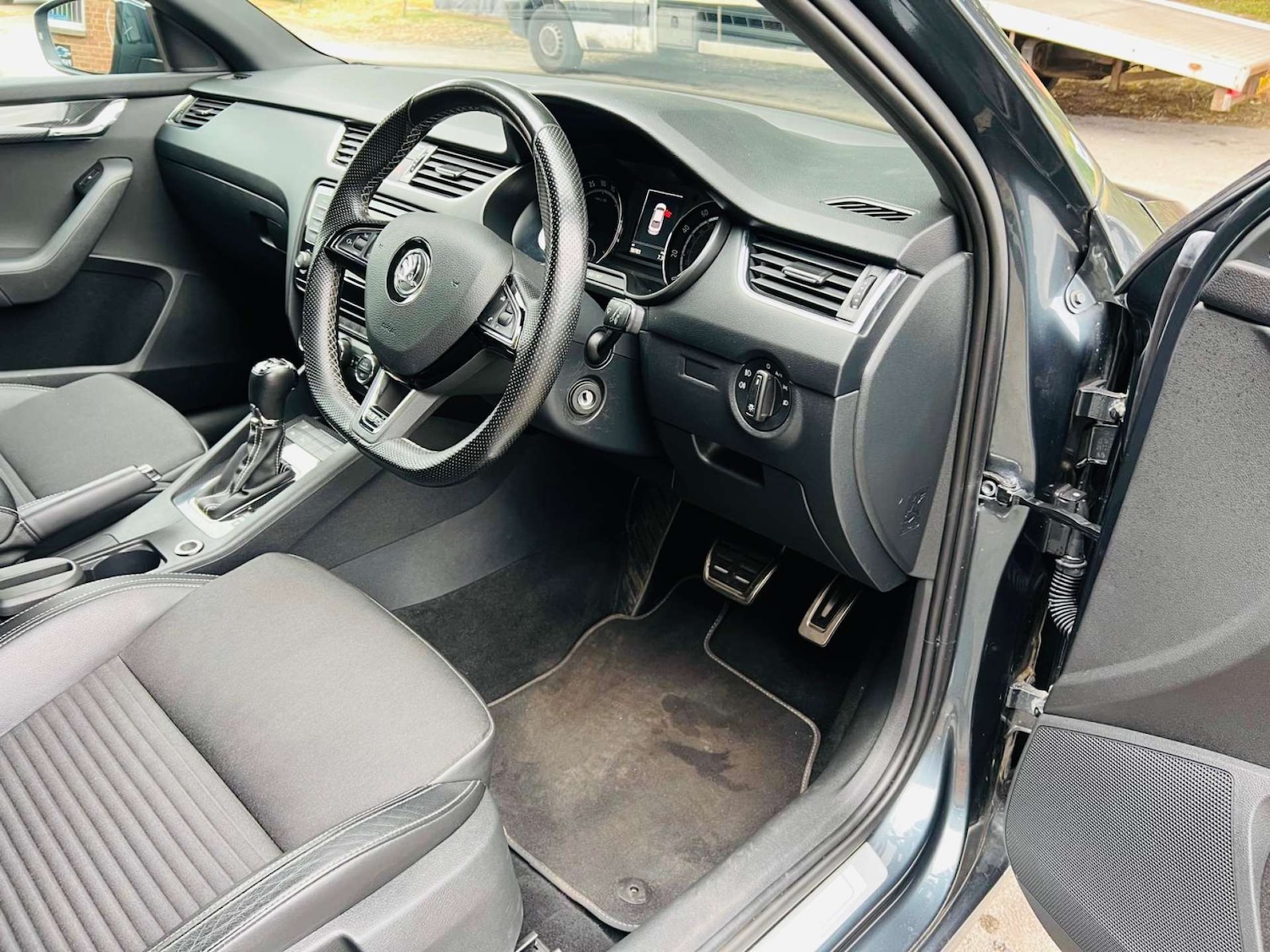 Used Skoda Octavia 2016 for sale - 76363731: Photo 10