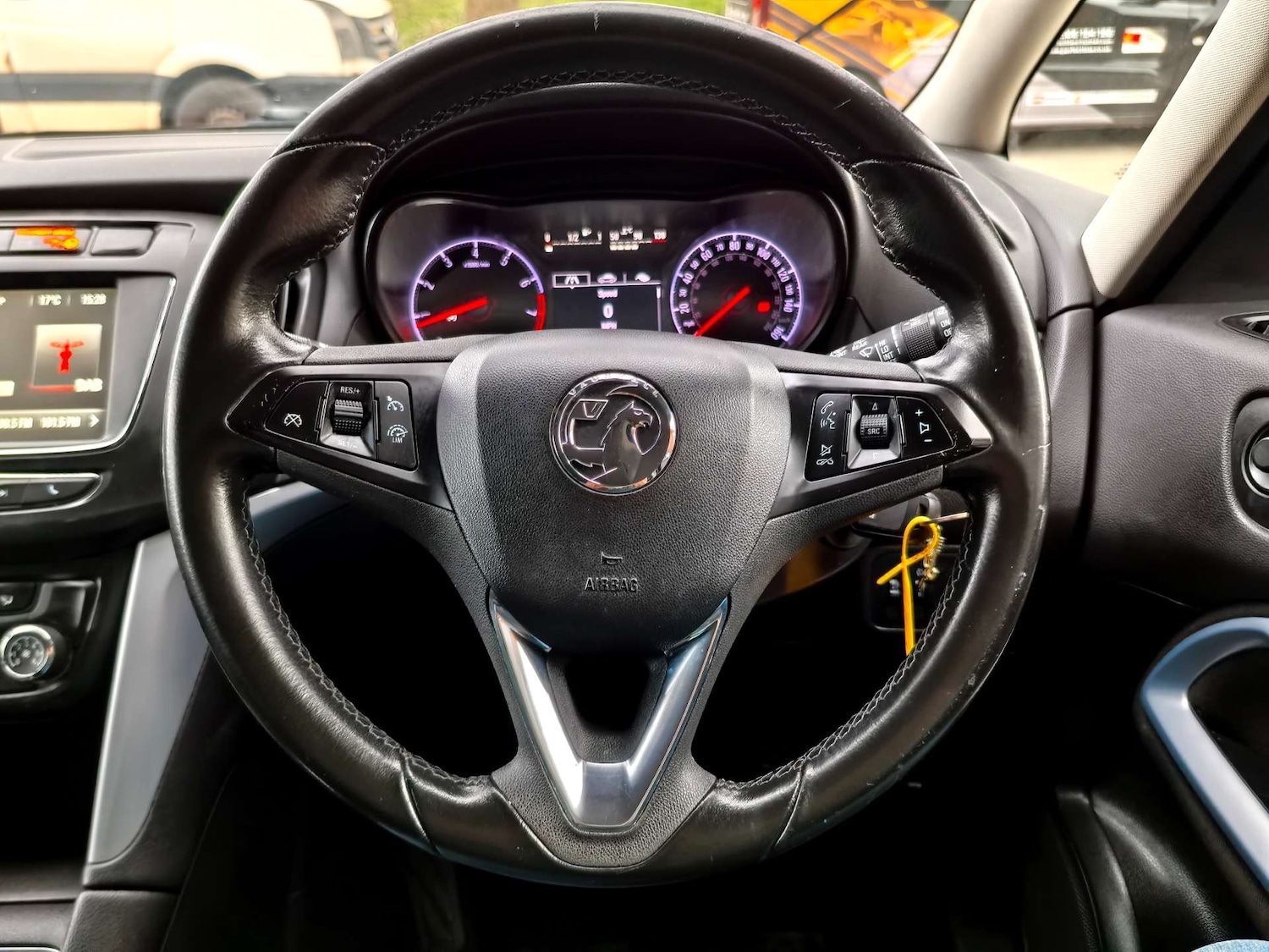 Used Vauxhall Zafira Tourer 2016 for sale - 77326088: Photo 13