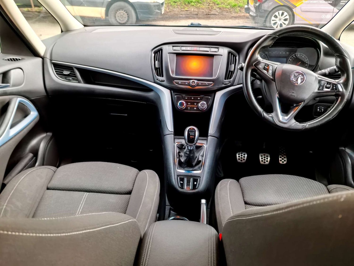 Used Vauxhall Zafira Tourer 2016 for sale - 77326088: Photo 16