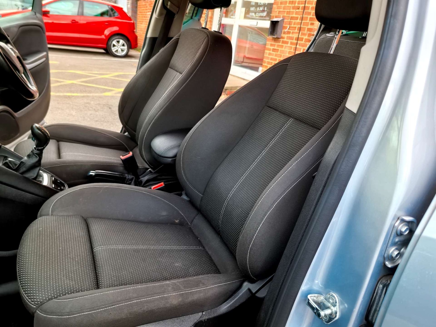 Used Vauxhall Zafira Tourer 2016 for sale - 77326088: Photo 18