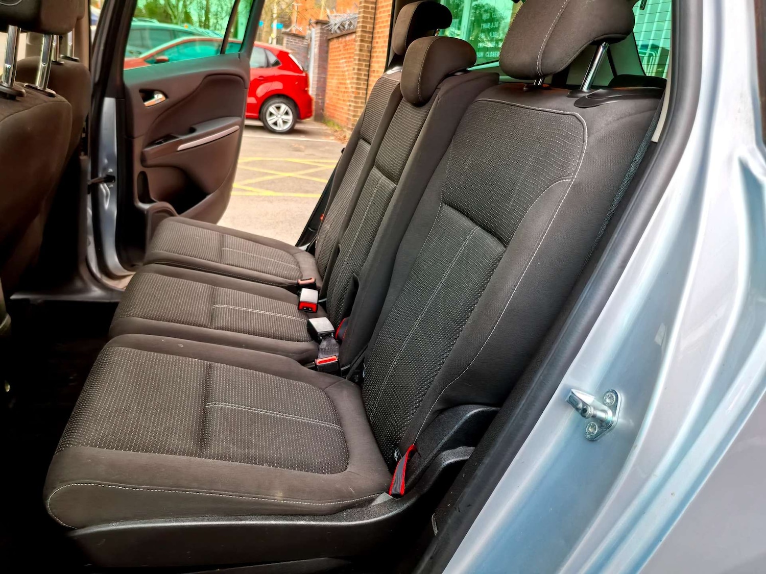 Used Vauxhall Zafira Tourer 2016 for sale - 77326088: Photo 32