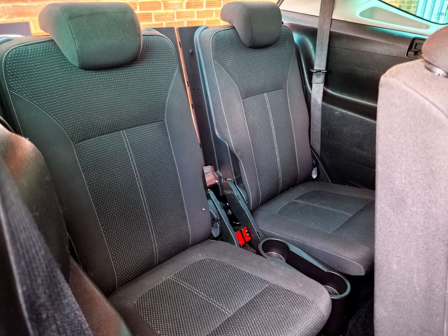 Used Vauxhall Zafira Tourer 2016 for sale - 77326088: Photo 36