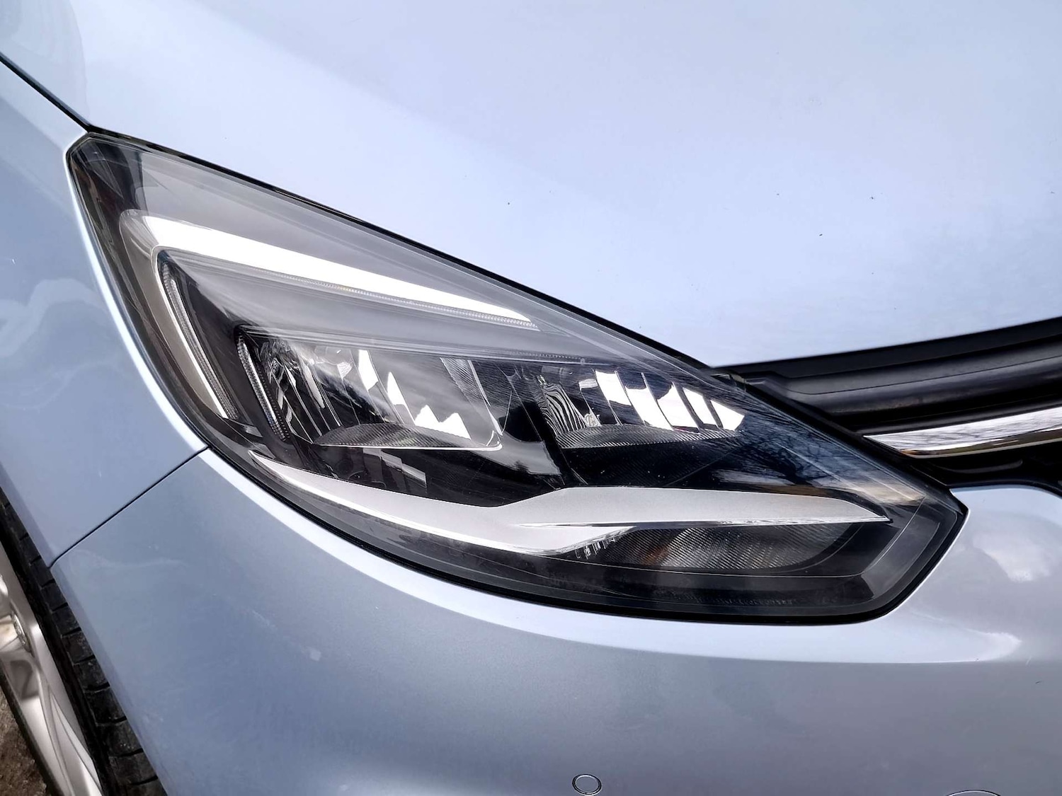 Used Vauxhall Zafira Tourer 2016 for sale - 77326088: Photo 46