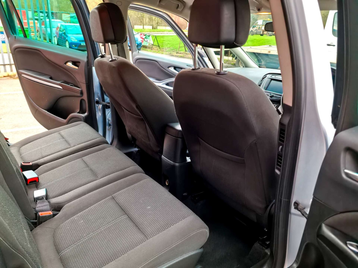 Used Vauxhall Zafira Tourer 2016 for sale - 77326088: Photo 68