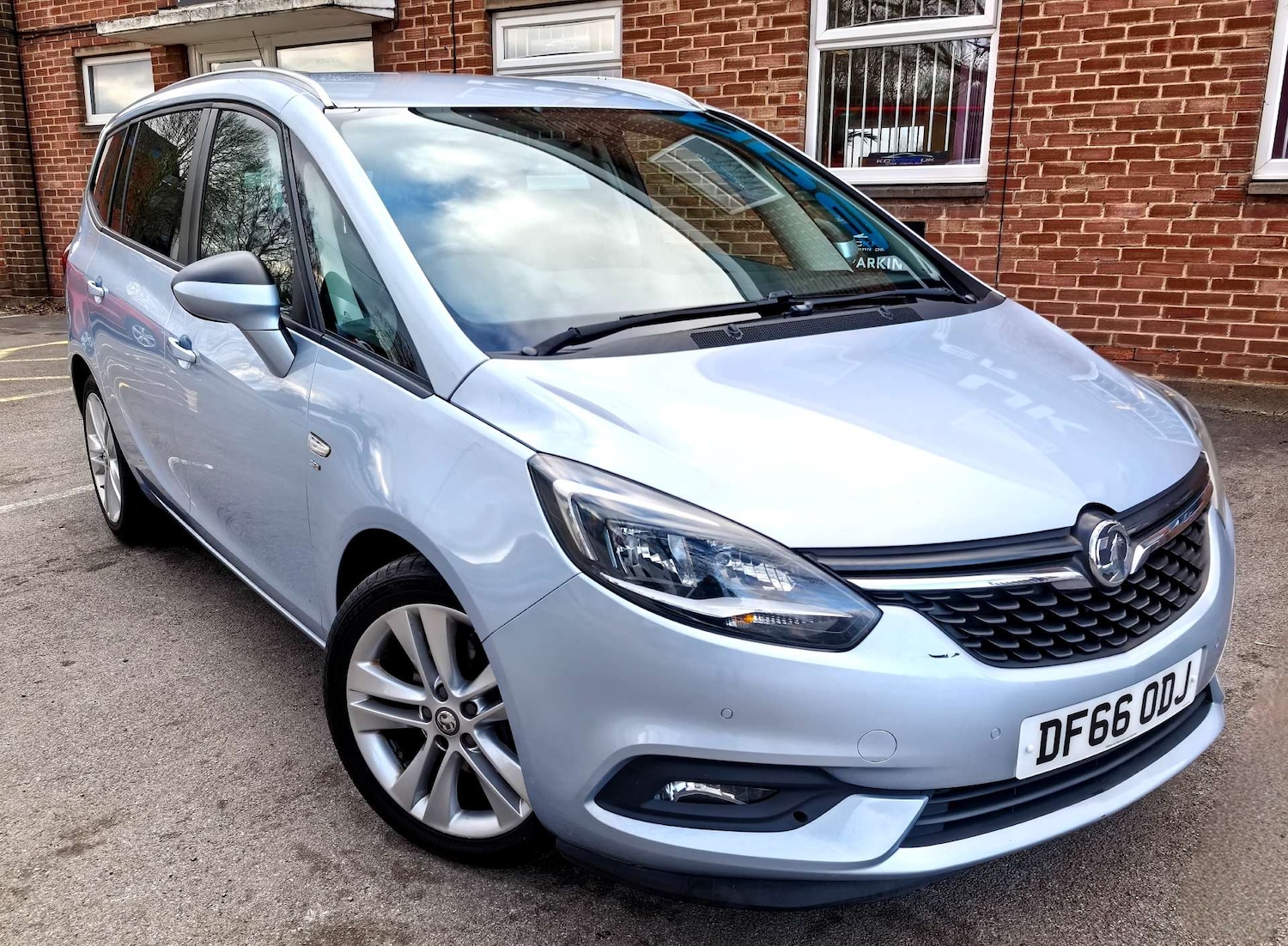 Used Vauxhall Zafira Tourer 2016 for sale - 77326088: Photo 86