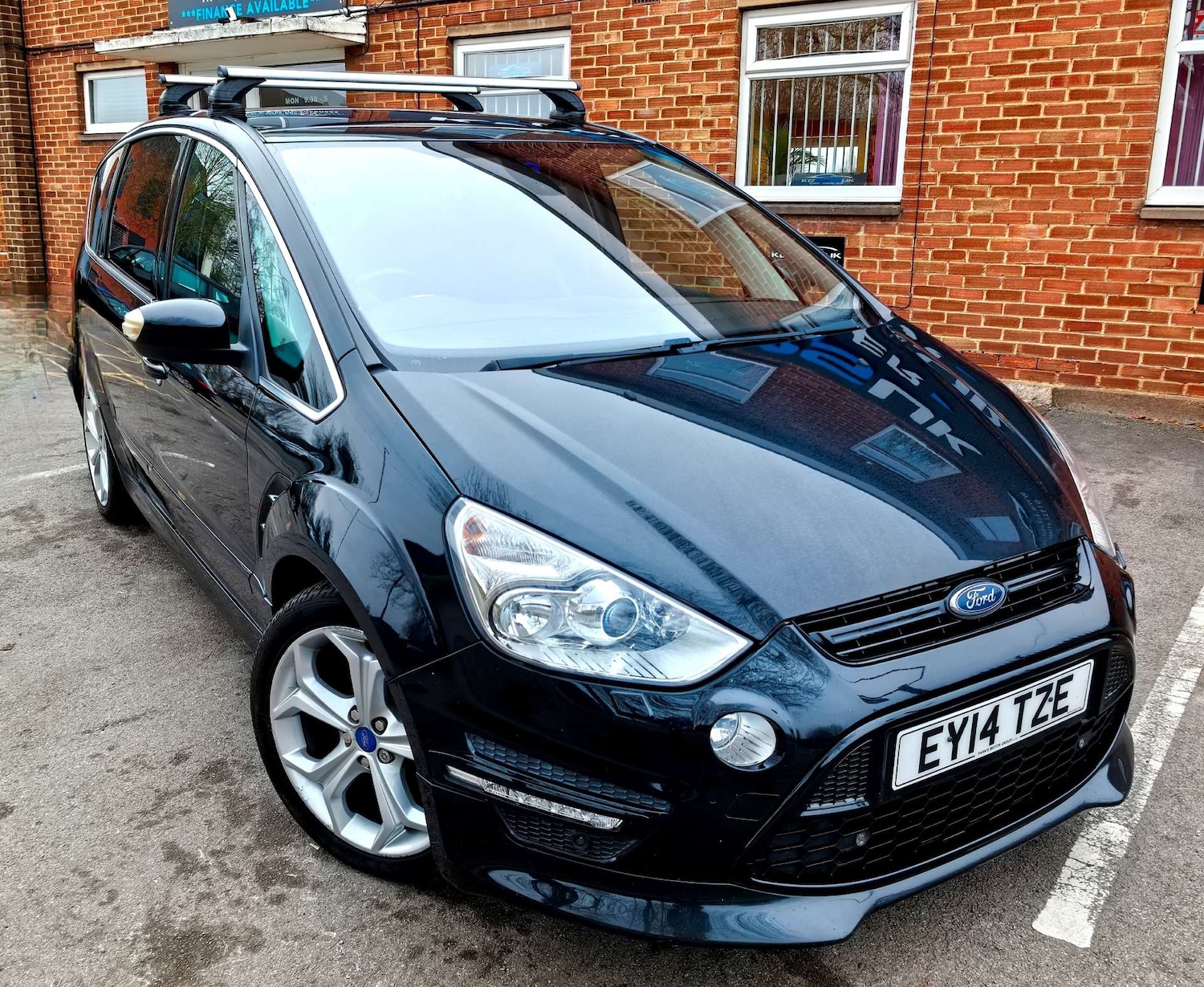Used Ford S-Max 2014 for sale - 76941056: Photo 100