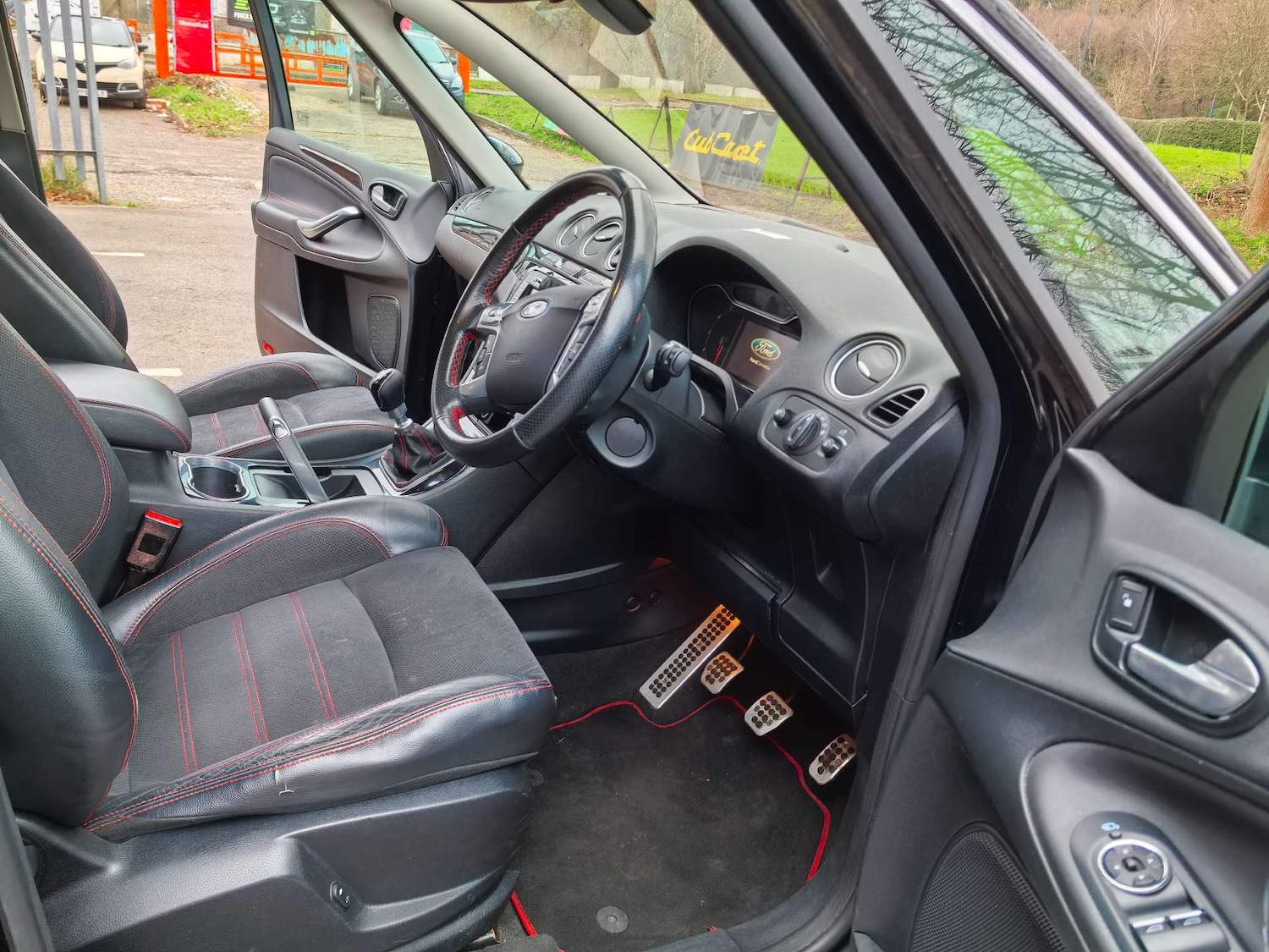 Used Ford S-Max 2014 for sale - 76941056: Photo 12