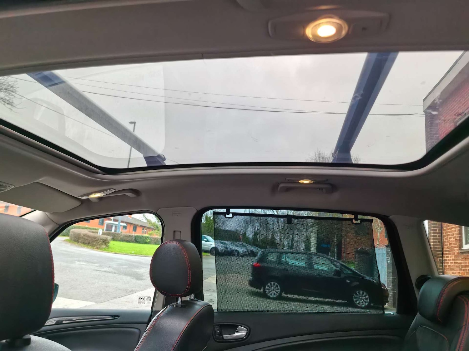 Used Ford S-Max 2014 for sale - 76941056: Photo 19