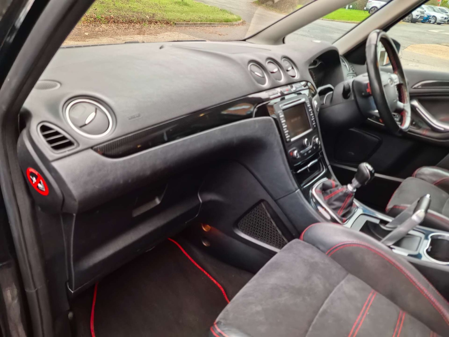 Used Ford S-Max 2014 for sale - 76941056: Photo 26